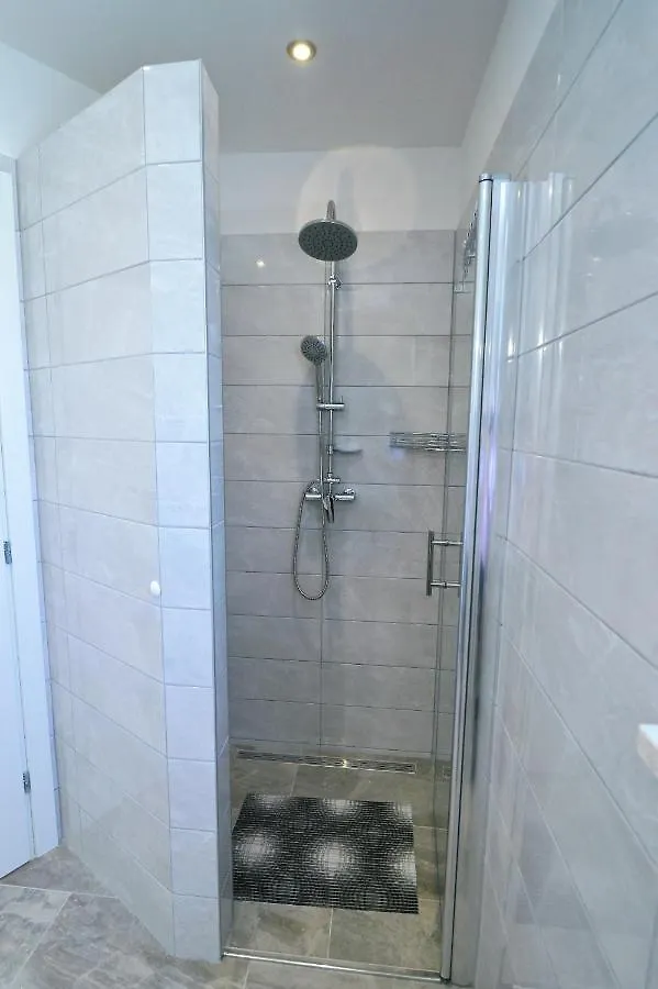 Apt3 - Villa Perla With Swimming Pool, Lovran - Opatija Apartament
