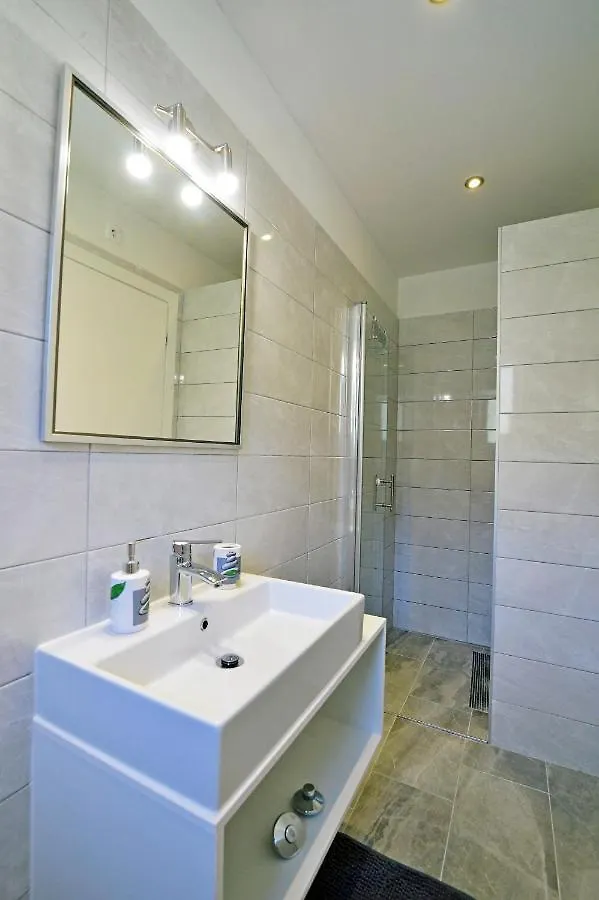 Apt3 - Villa Perla With Swimming Pool, Lovran - Opatija 0*,